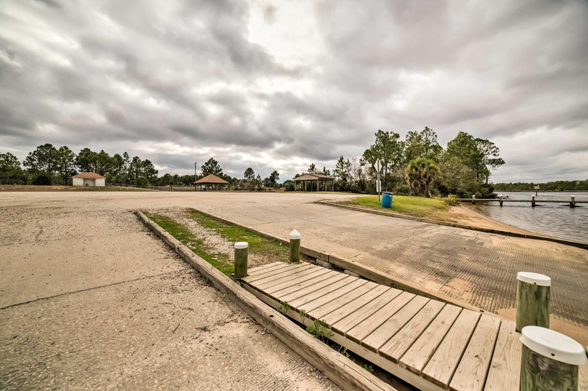 Waterfront Florida Vacation Rental With Boat Dock Milton Buitenkant foto
